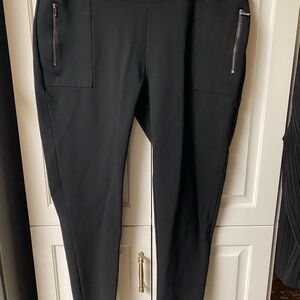 Jones New York Classic Black Apparel